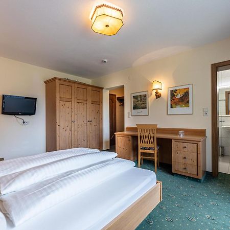 Hotel Gletscherblick Sankt Leonhard im Pitztal Exteriör bild