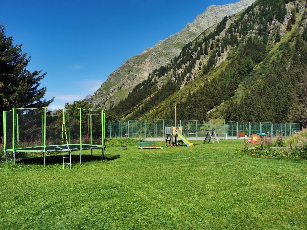 Hotel Gletscherblick Sankt Leonhard im Pitztal Exteriör bild